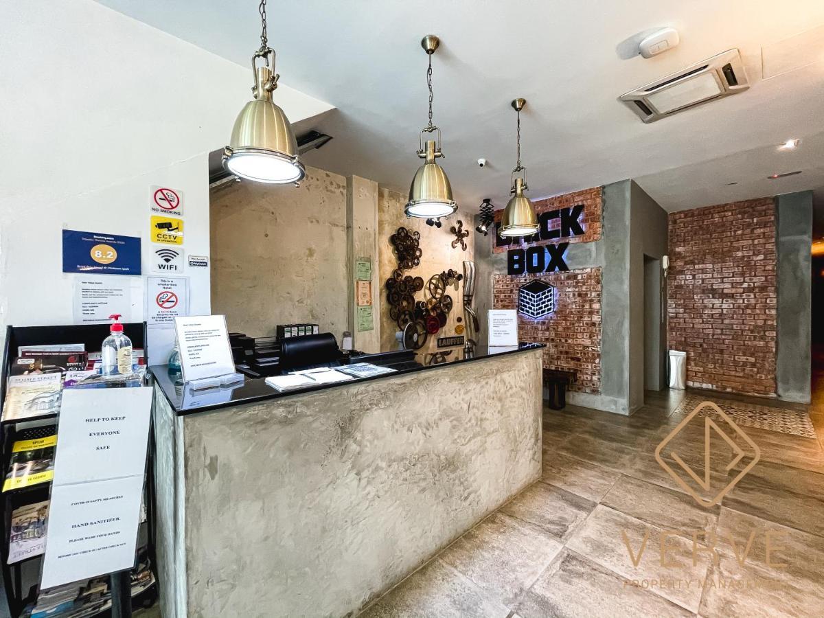 Brick Box Ipoh By Verve Экстерьер фото